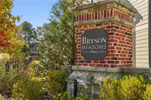 5562 Plain Field Ln, Lilburn, GA 30047 - Photo 3