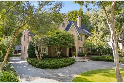 3874 Vermont Road NE, Atlanta, GA 30319 - Photo 91
