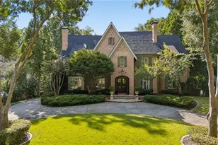 3874 Vermont Rd NE, Atlanta, GA 30319 - Photo 3