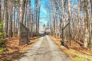 2345 Fred Pitts Rd, Clarkesville, GA 30523 - Photo 11