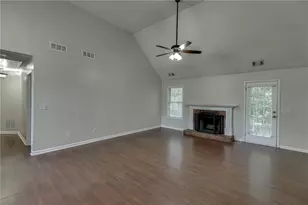 5387 Fawn Ivey Ln, Buford, GA 30519 - Photo 7