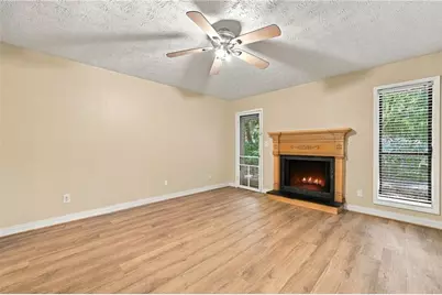 923 Dunbar Drive, Atlanta, GA 30338 - Photo 7