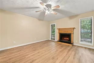923 Dunbar Dr, Atlanta, GA 30338 - Photo 7