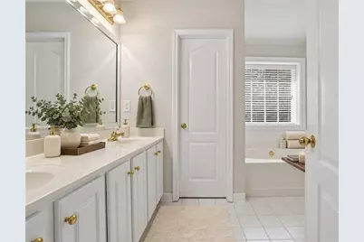 2300 Wildcat Cliffs Way, Lawrenceville, GA 30043 - Photo 17