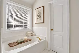 2300 Wildcat Cliffs Way, Lawrenceville, GA 30043 - Photo 19