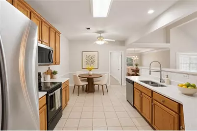 2300 Wildcat Cliffs Way, Lawrenceville, GA 30043 - Photo 13