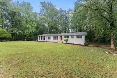 758 Springlake Road, Lawrenceville, GA 30045 - Photo 3