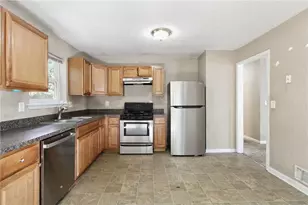 3086 Chippewa Dr, Rex, GA 30273 - Photo 17