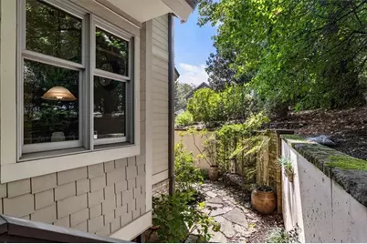 105 Weatherford Place, Roswell, GA 30075 - Photo 33