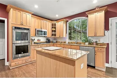 2983 Tynewick Walk NE, Roswell, GA 30075 - Photo 11
