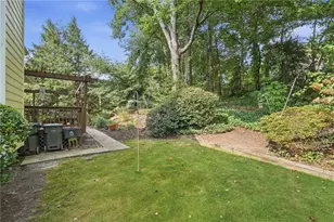 2983 Tynewick Walk NE, Roswell, GA 30075 - Photo 35