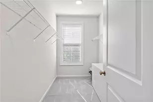 1847 La Dawn Ln NW, Atlanta, GA 30318 - Photo 19