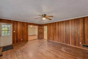3184 Klondike Rd, Conyers, GA 30094 - Photo 13