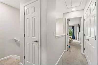 1209 Liberty Parkway NW, Atlanta, GA 30318 - Photo 17