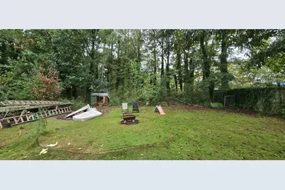 379 Hillridge Drive, Lawrenceville, GA 30046 - Photo 11