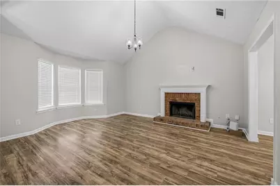 5527 Tunbridge Wells Road, Lithonia, GA 30058 - Photo 3
