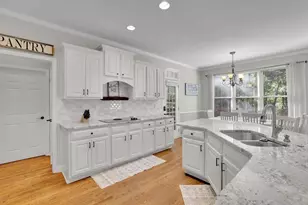 919 Ravenwood Way, Canton, GA 30115 - Photo 5