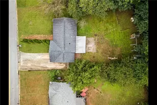349 Roxbury Dr, Riverdale, GA 30274 - Photo 13