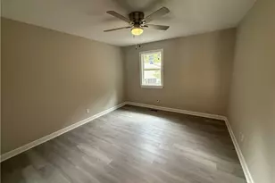 1469 Westwood Ct SW, Marietta, GA 30008 - Photo 9