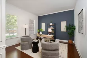 11001 Estates Cir, Alpharetta, GA 30022 - Photo 9