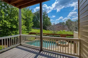 11001 Estates Cir, Alpharetta, GA 30022 - Photo 27