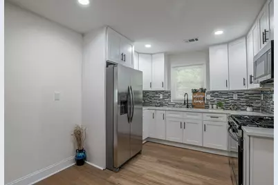 2751 Cagle Street, Lithonia, GA 30058 - Photo 11