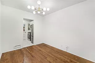 2240 Stephen Long Dr NE, Atlanta, GA 30305 - Photo 7
