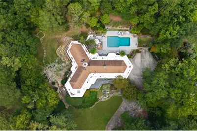 3905 Parian Ridge Road NW, Atlanta, GA 30327 - Photo 3