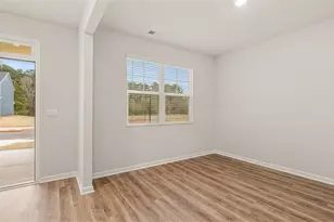 102 Planters Row, Perry, GA 31069 - Photo 3