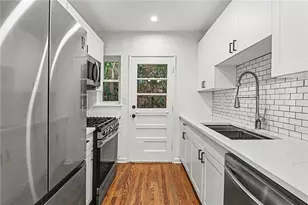 2240 Stephen Long Dr NE, Atlanta, GA 30305 - Photo 7