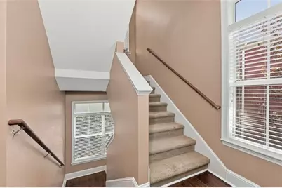 1116 Glenridge Place #605, Sandy Springs, GA 30342 - Photo 5