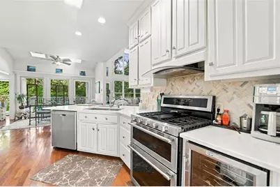 12190 Brookfield Club Drive, Roswell, GA 30075 - Photo 17