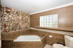 5075 Winters Chapel Rd, Atlanta, GA 30360 - Photo 19