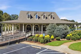 1832 Shores Ridge Ct, Suwanee, GA 30024 - Photo 7