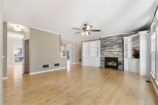 1832 Shores Ridge Ct, Suwanee, GA 30024 - Photo 17