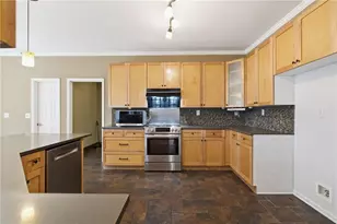 1832 Shores Ridge Ct, Suwanee, GA 30024 - Photo 21