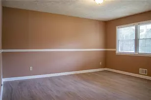 10787 Sanderling Ln, Jonesboro, GA 30238 - Photo 9
