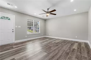 253 Deerfield Dr, Jonesboro, GA 30238 - Photo 5