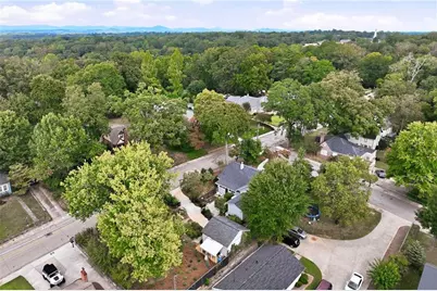 635 Denton Drive, Gainesville, GA 30501 - Photo 17
