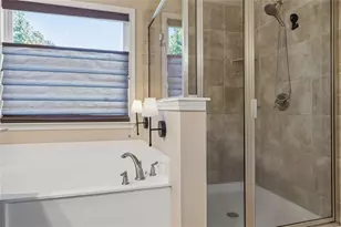 3688 Lambert Ln NE, Atlanta, GA 30319 - Photo 17