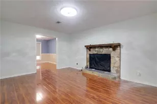 4131 Gravitt Pl, Duluth, GA 30096 - Photo 3