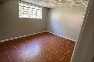 935 Bimini Ln, Forest Park, GA 30297 - Photo 7
