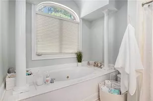 615 Wellington Dr, Winder, GA 30680 - Photo 15