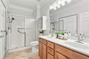 129 Holiday Road E, Buford, GA 30518 - Photo 17