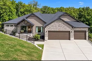 3685 Silver Brook Ln, Gainesville, GA 30506 - Photo 1