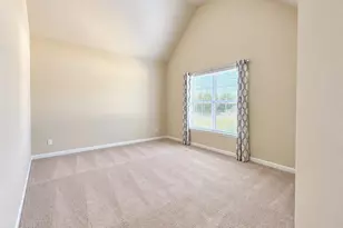682 Mallard Cove, Loganville, GA 30052 - Photo 3