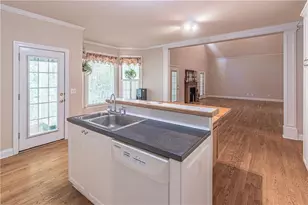 3401 Country Ln, Gainesville, GA 30506 - Photo 37