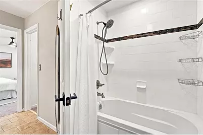 8555 Colony Club Drive, Alpharetta, GA 30022 - Photo 21