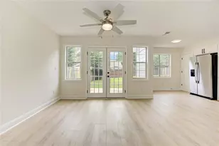 1039 Boardwalk Dr, Lawrenceville, GA 30044 - Photo 21