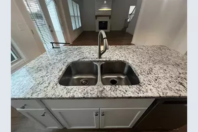 5461 Trillium Way, Flowery Branch, GA 30542 - Photo 11